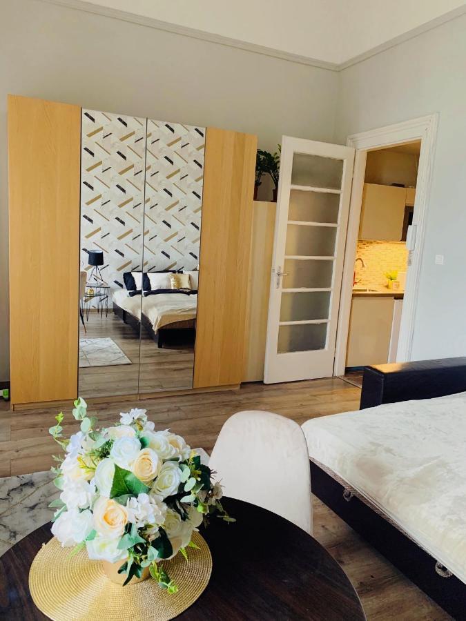 Marble Apartment Budapest Ngoại thất bức ảnh